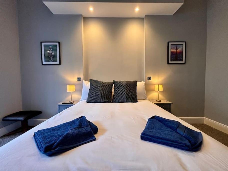Teds Apartments-Town Centre-Apt2 Blackpool Ngoại thất bức ảnh