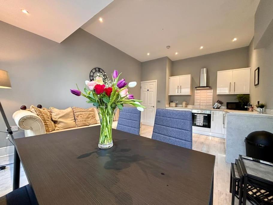 Teds Apartments-Town Centre-Apt2 Blackpool Ngoại thất bức ảnh
